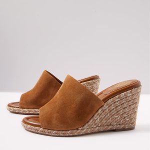 Fayla Wedge